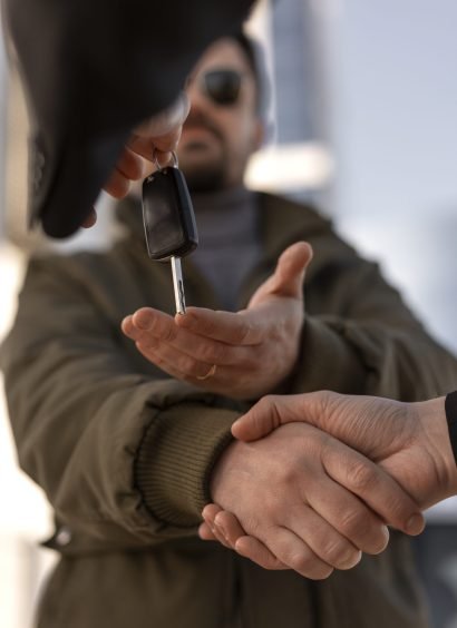 low-angle-man-wearing-sunglasses